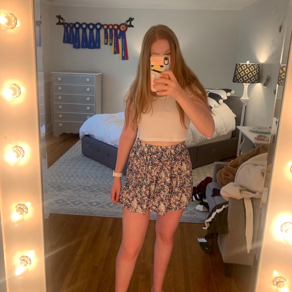 Floral mini skirt